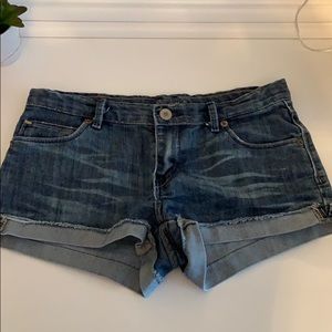 Levi Denim Short Cutoff Shorts